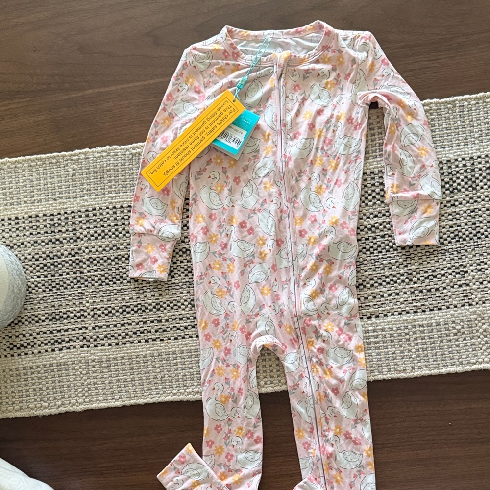 NWT Posh Peanut Swan Zip Footed Pajamas